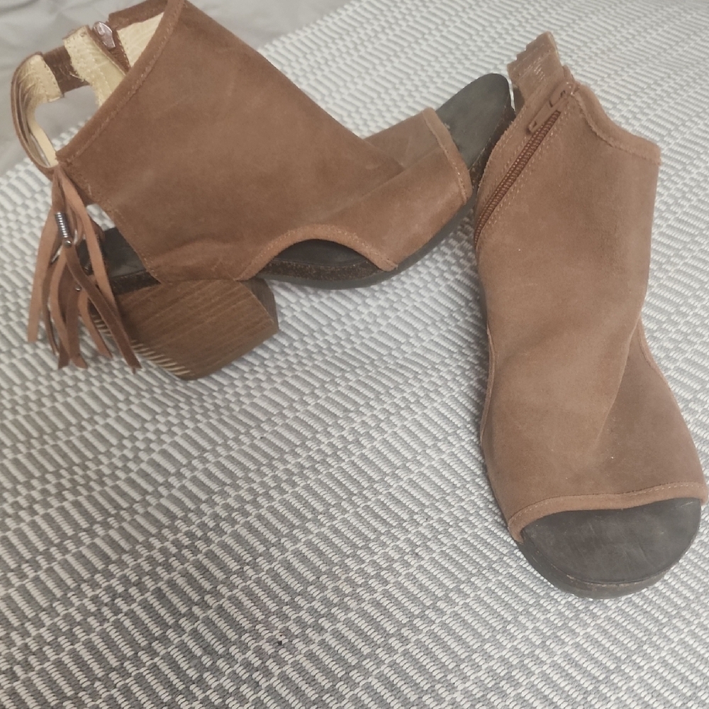OTBT Brown Suede Open-Toe Mules